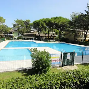 Villaggio Azzurro Apartment Bibione