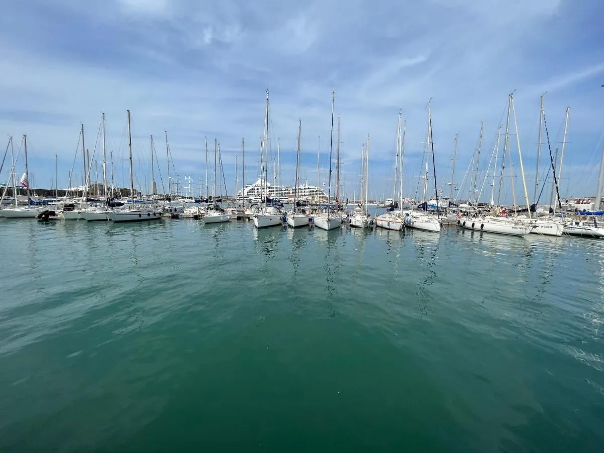 Kasia Porta Sul Mare Di Livorno Free Parking 0*,