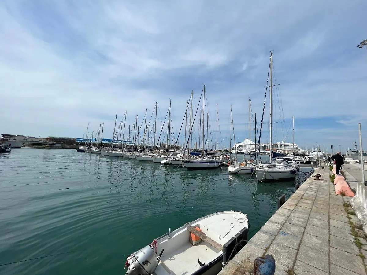Apartment Kasia Porta Sul Mare Di Livorno Free Parking